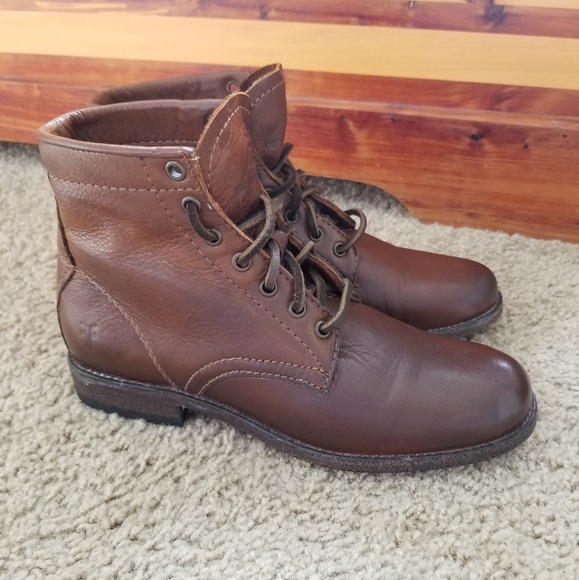 frye lace up ankle boots